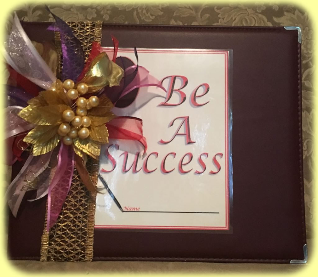 Be A Success Scrapbook, by Ella Davis